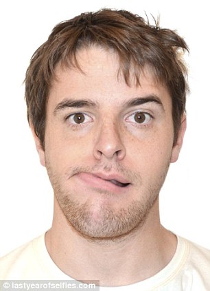 « Last Year of Selfies » de Kyle Warfield