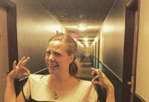 L’image du jour : elle est habillée comme son hôtel habillee-hotel