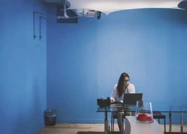 Magic Eraser : effacer un objet sur une photo 10 magic eraser bureau magic | Magic Eraser : effacer un objet sur une photo