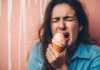 Brain freeze : comprendre et éviter ce mal de tête dû aux aliments froids brain freeze - gel de cerveau