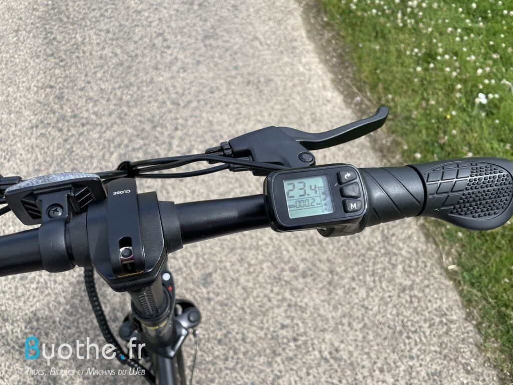 velo electrique dyu a5 30 | Test du vélo électrique DYU A5 : pliable, confortable et 100% fun !