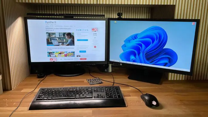 Test : BenQ ScreenBar Pro une lampe d'écran pour travailler confortablement !