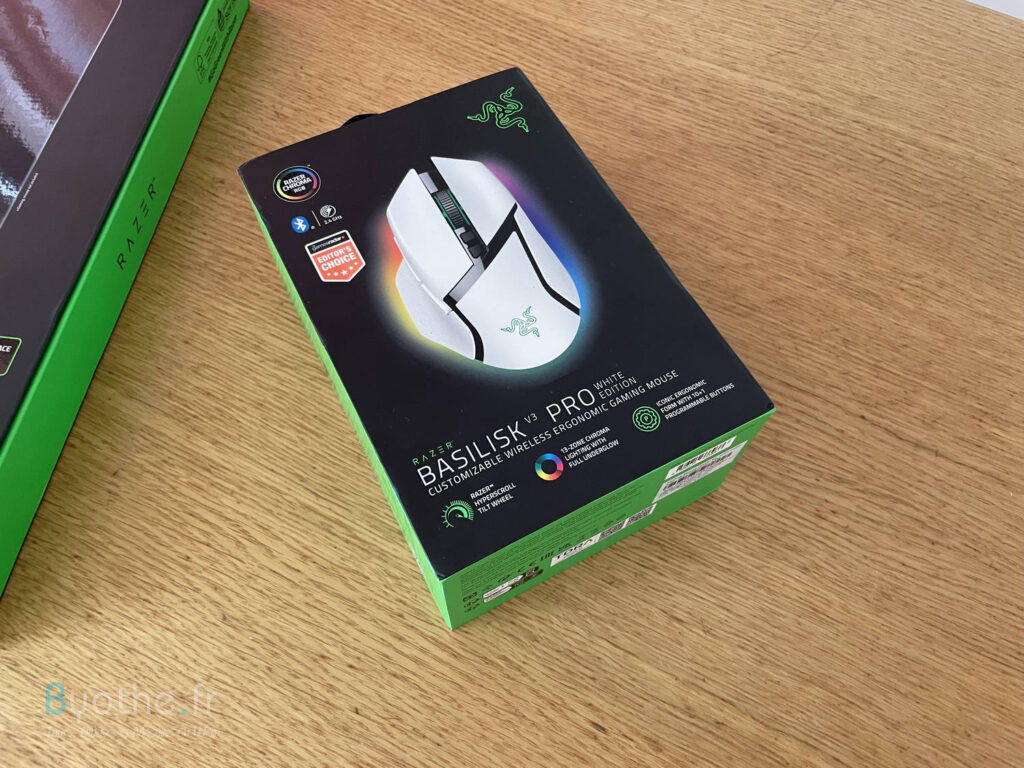 Test : Razer HyperFlux V2 le tapis de souris révolutionnaire + Présentation de la souris Razer Basilisk V3 Pro 20 Razer Basilisk V3 Pro
