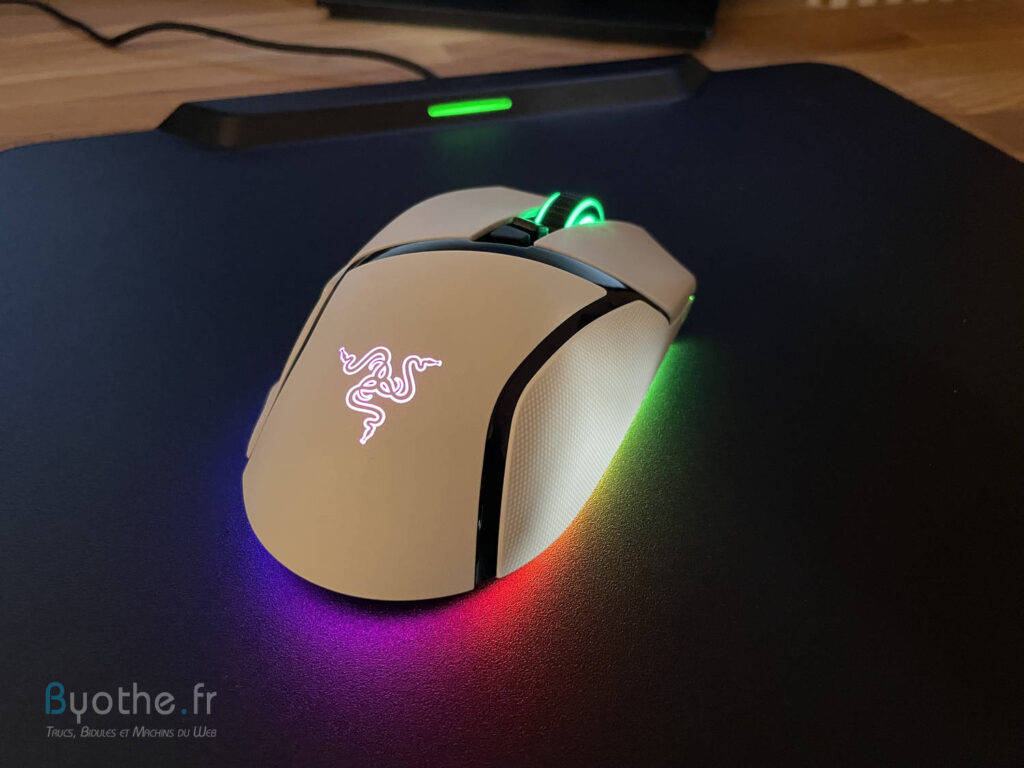 Test : Razer HyperFlux V2 le tapis de souris révolutionnaire + Présentation de la souris Razer Basilisk V3 Pro 24 Razer Basilisk V3 Pro