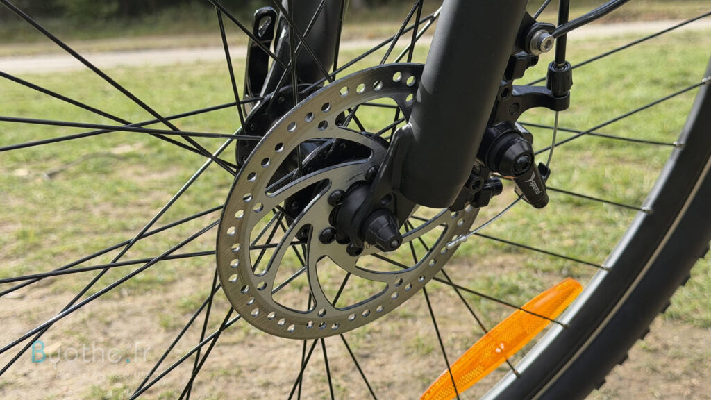 Test du vélo électrique HITWAY BK27S : un bon vélo urbain à prix très raisonnable 19 velo electrique hitway bk27s 41 | Test du vélo électrique HITWAY BK27S : un bon vélo urbain à prix très raisonnable
