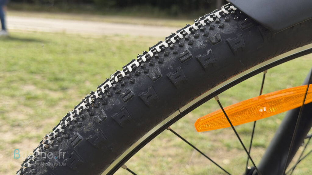 Test du vélo électrique HITWAY BK27S : un bon vélo urbain à prix très raisonnable 17 velo electrique hitway bk27s 42 | Test du vélo électrique HITWAY BK27S : un bon vélo urbain à prix très raisonnable
