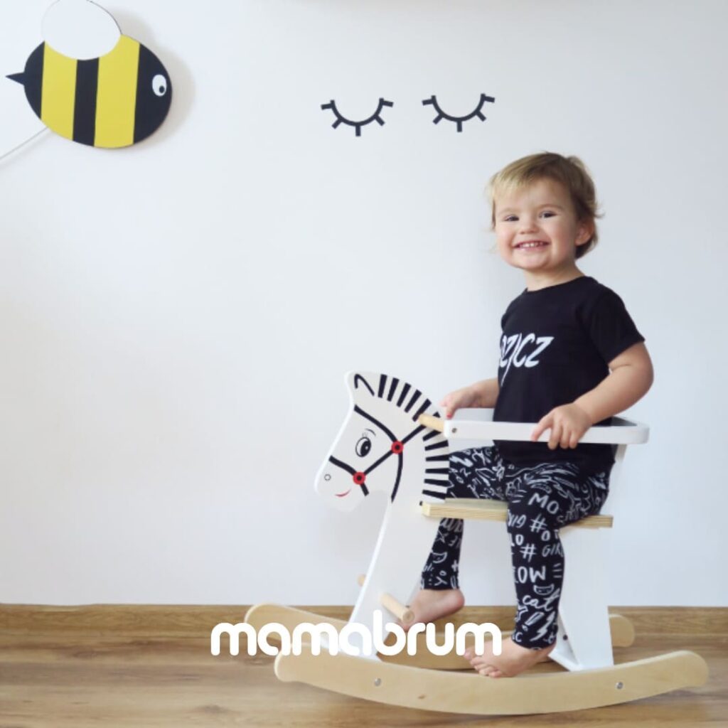 cheval a bascul mamabrum 2 | Quand vaut il la peine d’acheter un cheval à bascule ?