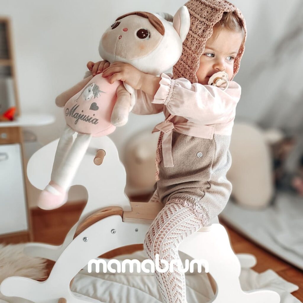 cheval a bascul mamabrum 5 | Quand vaut il la peine d’acheter un cheval à bascule ?