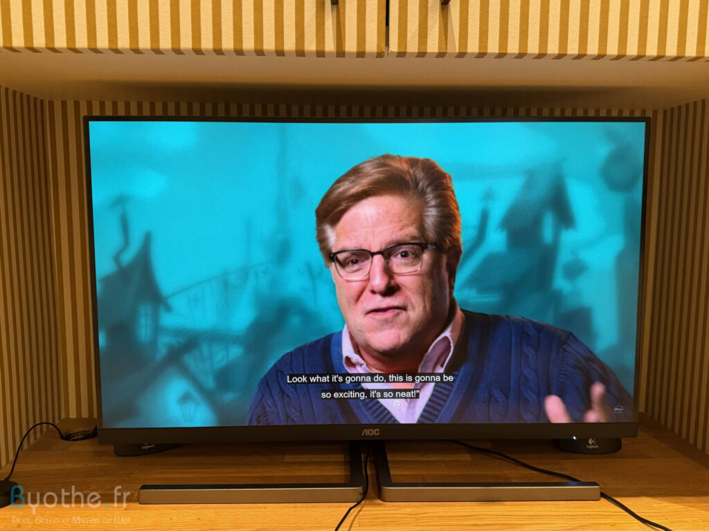 ecran aoc u32u3cv 20 | Test AOC U32U3CV : un écran pour voir (beaucoup) plus grand tout en se simplifiant la vie