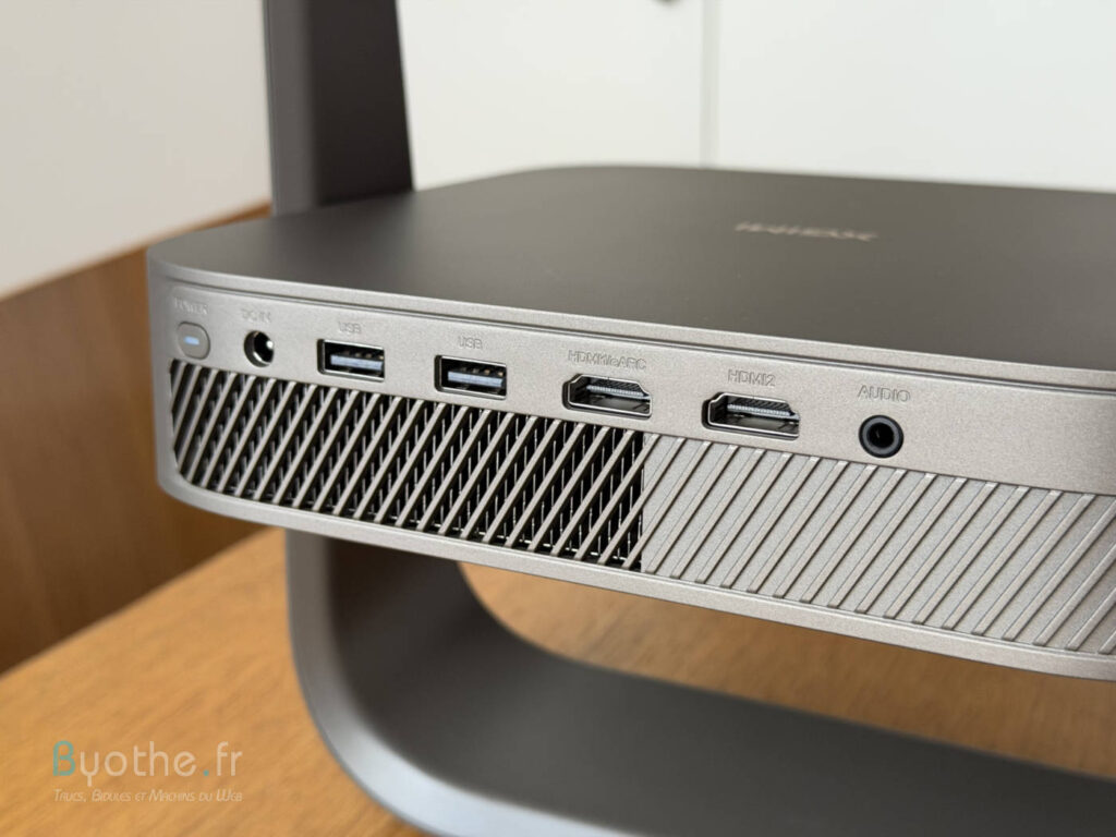 Test du XGIMI Elfin Flip 4K : un projecteur 4K portable qui n’a rien à envier aux modèles de salon 9 Vidéoprojecteur XGIMI Elfin Flip 4K