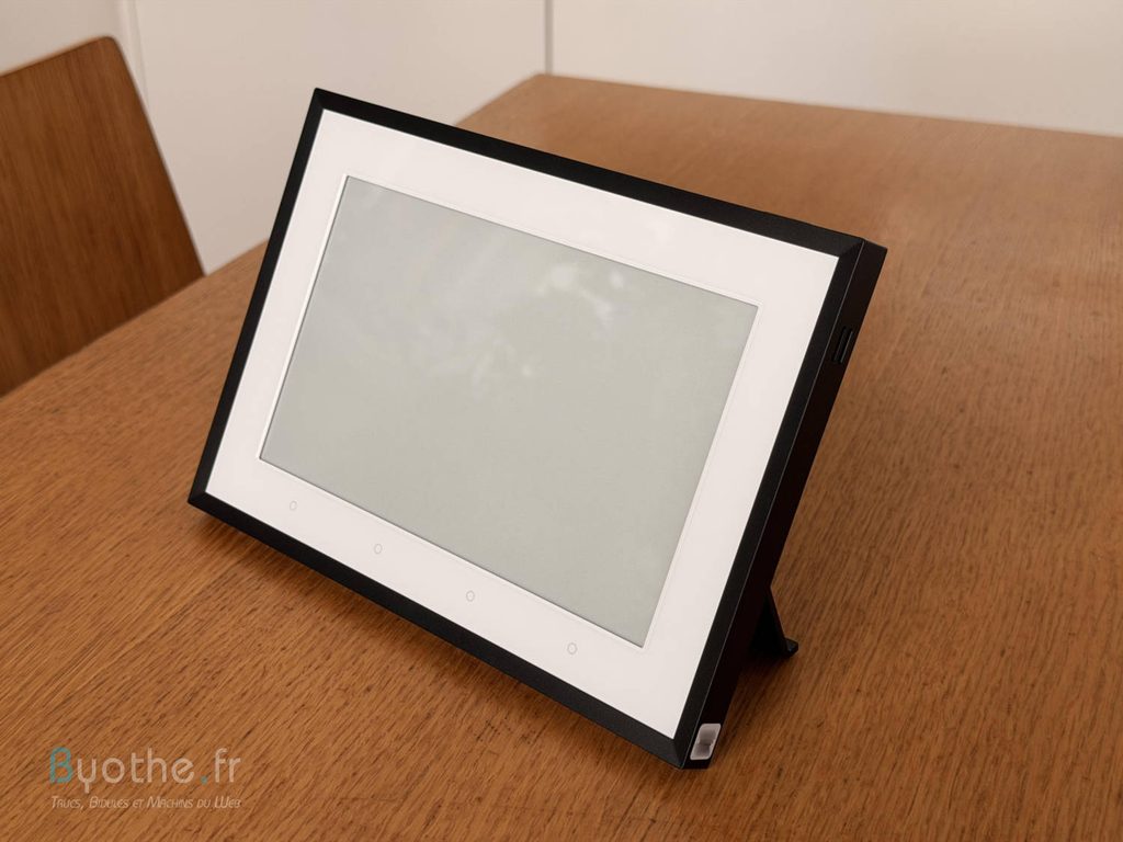 Test de la station météo SwitchBot : un tableau de bord E-Ink pour toute la maison 9 switchbot station meteo 11 | Test de la station météo SwitchBot : un tableau de bord E-Ink pour toute la maison